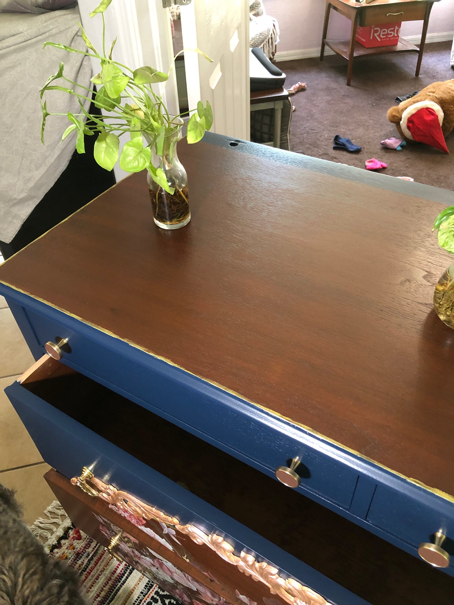 Antique 4 Drawer Dresser Chest