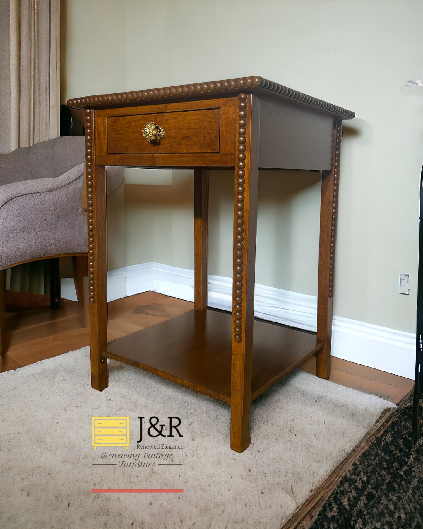 New Hampton Bedside Table - Customizable